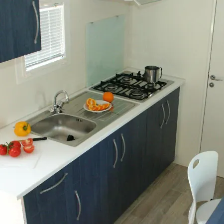 Happy Camp Mobile Homes In Thurium Villaggio 营地