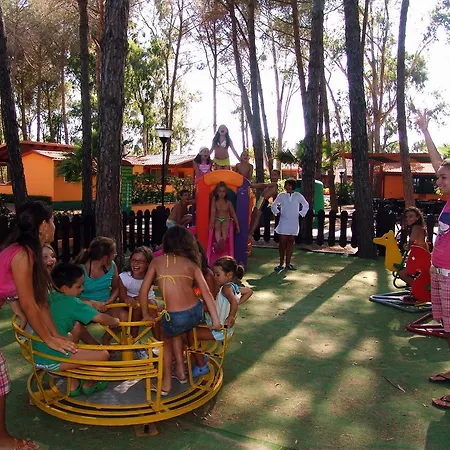 Happy Camp Mobile Homes In Thurium Villaggio אתר קמפינג מרינה די סיבארי